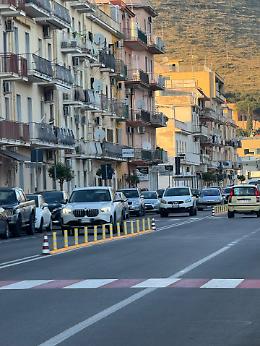 Nuovi spartitraffico sul Lungomare Caboto