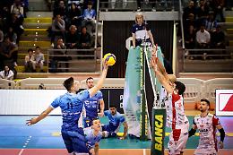 Cisterna supera Grottazzolina al tie break e vede i play off