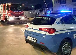 Scorta di cocaina nascosta nell'androne, il ritrovamento durante le operazioni di soccorso