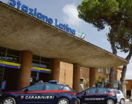I carabinieri lo salvano dal suicidio, in ospedale aggredisce due infermieri