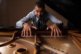 Karim Blal Trio stasera live al Geena