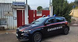 Danneggiate due lapidi al cimitero, indagano i carabinieri