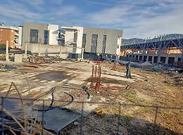 Una mozione per concludere i lavori nel quartiere di Calcatore