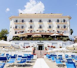 L’hotel Fagiano in vendita per dieci milioni 