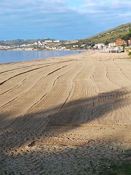 Formia Rifiuti Zero inizia l'attività di pulizia degli arenili