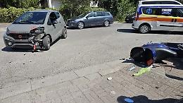 Incidente tra microcar e motorino, ferito un anziano

