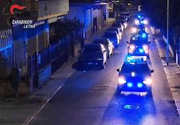 Gli sparano e lo minacciano di morte: due persone raggiunte da un'ordinanza di custodia cautelare