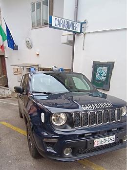 Maltratta i genitori, arrestato un 40enne