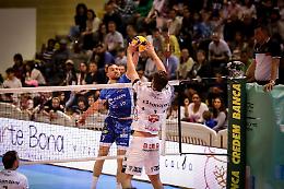 Cisterna batte Padova al tie break: decisiva la sfida di Milano