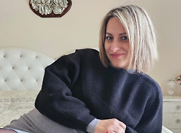 Morta dopo l'intervento estetico: oggi i funerali di Sabrina, proclamato il lutto cittadino