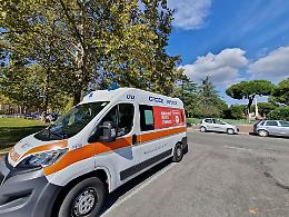 Assumono droga durante il picnic: un minorenne finisce in ospedale