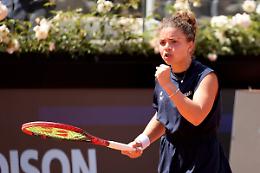 Jasmine Paolini riscrive la storia, batte la Stearns e vola in finale