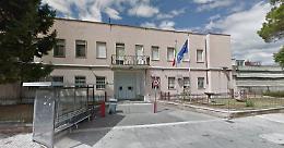 Droga e telefonini in carcere, sei misure cautelari e 12 indagati