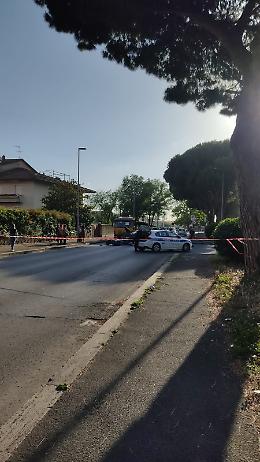 Incidente tra auto e moto, un ferito grave
