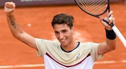 Impresa di Matteo Gigante: elimina Tsitsipas e vola al terzo turno