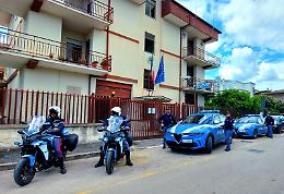 Molotov nel negozio, avvertimento di fuoco