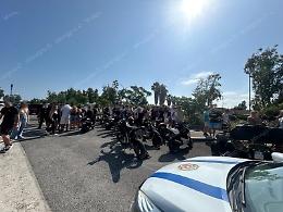 Corse nel parcheggio con scooter modificati: raffica di sanzioni