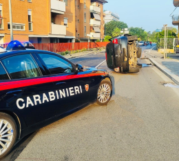 Terracina, si schianta in auto e rifiuta i test: denunciato un 28enne

