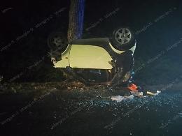 Scontro all'incrocio tra Appia e via Epitaffio, Smart si ribalta