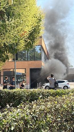 Incendio in Comune, uffici chiusi fino al 25 luglio