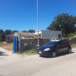 Affittacamere e camping abusivi con un immigrato clandestino: denunciato