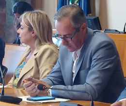 Latina, il sindaco Celentano: “Inconcepibile che un assessore tenti di delegittimare il mio ruolo e il mio operato”