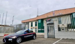Terracina, fermato con pistola a salve modificata: era senza tappo rosso