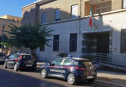 Investe due ciclisti sulla litoranea, guidava in stato di ebrezza