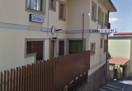 Una trentenne di Lanuvio aggredita con un mattarello in una comunità di Genzano