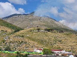 Rogo doloso su Monte Campese