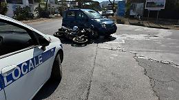 Incidente tra auto e scooter, un codice rosso