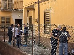 Trovata morta con la casa a soqquadro, giallo a Campo Boario

