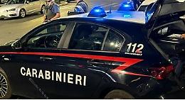 Minaccia il titolare di un locale con una mazza da golf, nei guai un 39enne