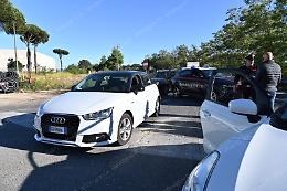 Agguato all'incrocio: il furto d’auto o la droga, le piste degli inquirenti 