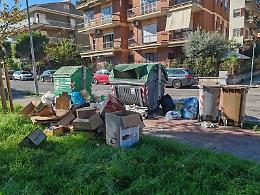Latina scende al 93° posto nella classifica di Legambiente: performance ambientali tra le più basse d’Italia