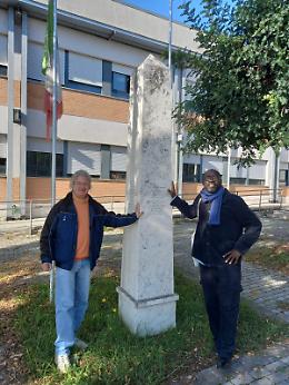 Dalla Svizzera fino ad Aprilia, il fan dei Pink Floyd  sulle tracce di Waters