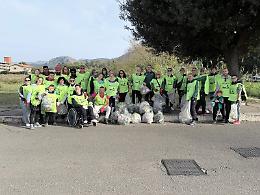 "Curiamo il Borgo tutto l’anno": grande partecipazione alla passeggiata ecologica della Pedagnalonga