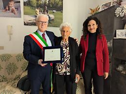 Il Comune di Fondi festeggia i 100 anni di nonna Carmela Di Trocchio