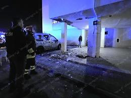 Bomba in viale Kennedy, il sindaco Celentano: “Latina non si piega alla paura”