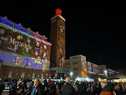 Favole di Luce, Gaeta travolta da un fiume di visitatori: nuova domenica da record