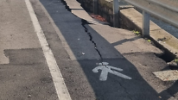 Si allargano le crepe sul Lungolinea Pio VI, l'argine &egrave; a rischio crollo