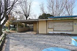 Ponte ostaggio tra rinvii e abbandono, un corteo di proteste