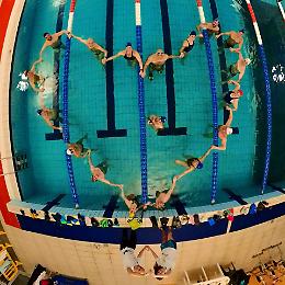 Maratona di Nuoto ad Aprilia: solidariet&agrave; per i bambini coraggiosi