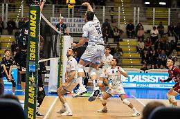 Cisterna, Lanza ne ha davvero per tutti