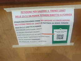 Una raccolta firme per salvare l&rsquo;ultimo treno