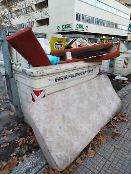 Servizi pubblici, il M5S attacca: &laquo;La propaganda non regge pi&ugrave;, Latina soffoca&raquo;