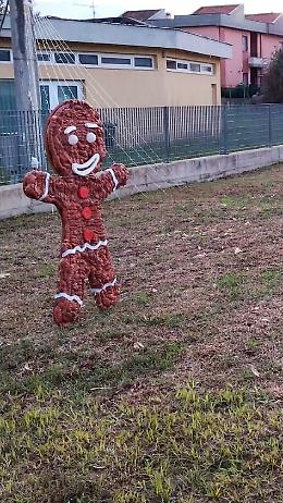 Dopo le statue del presepe rubato anche un pupazzo luminoso a Borgo Santa Maria