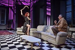 "Porto in scena l'avidit&agrave;": Nancy Brilli al teatro di Fondi