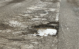 Voragini sull&rsquo;asfalto, scatta il limite a 30 all&rsquo;ora
