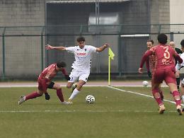 Il Latina pareggia 1-1 sul campo del Renate: tutto rinviato al match di ritorno